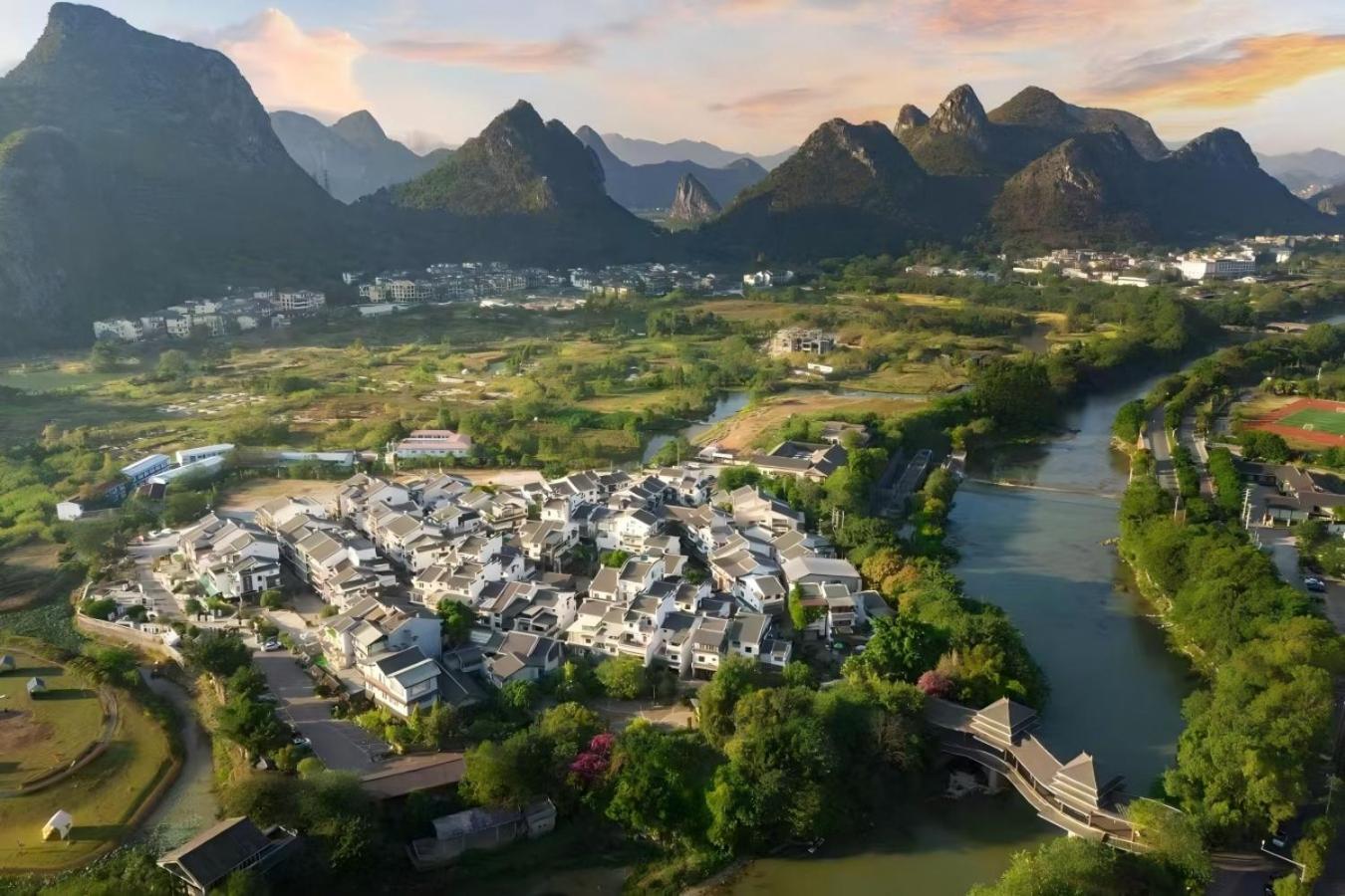 Serene Vale Inn Guilin-Free One Way Pick Up Service To High-Speed Railway Station For 2 Nights Luaran gambar